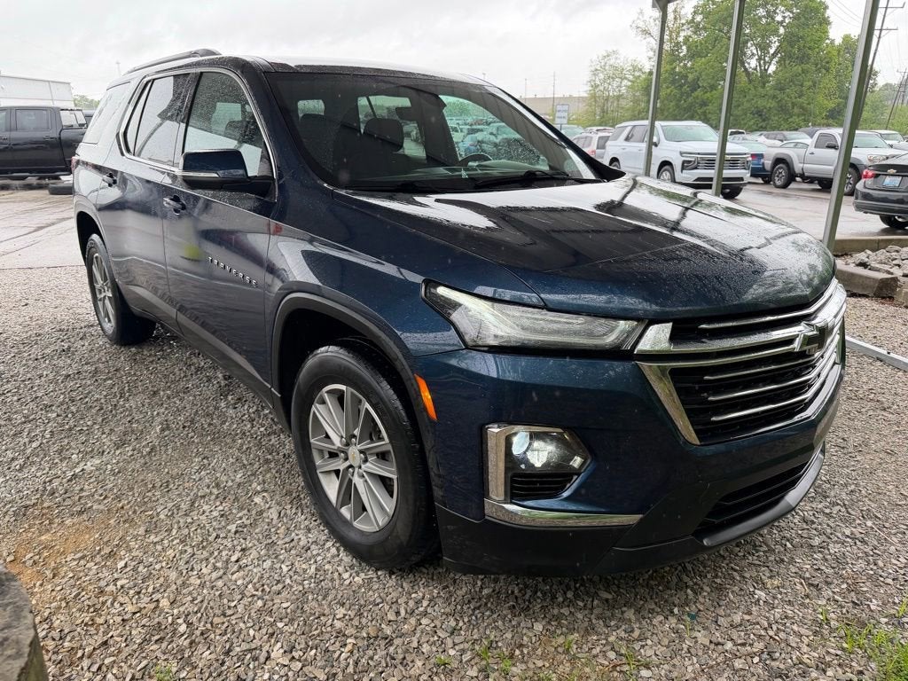 2022 Chevrolet Traverse LT Cloth