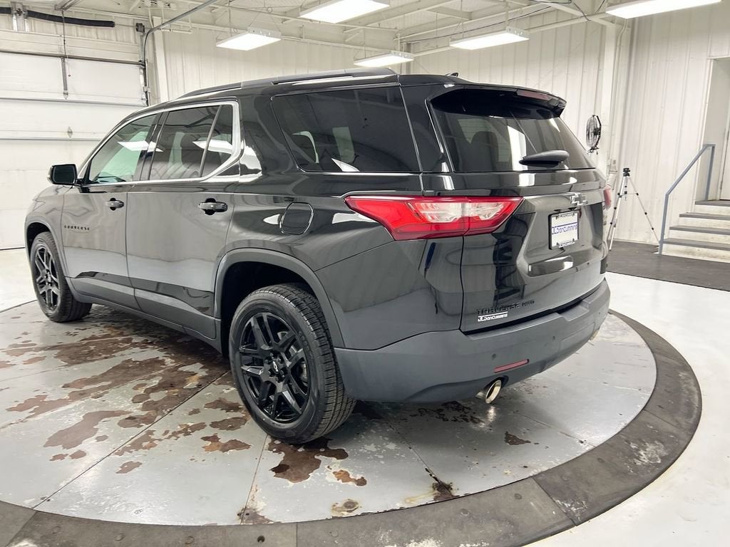 2021 Chevrolet Traverse LT Cloth
