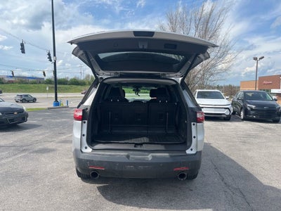2021 Chevrolet Traverse LT Cloth