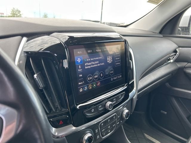 2021 Chevrolet Traverse RS