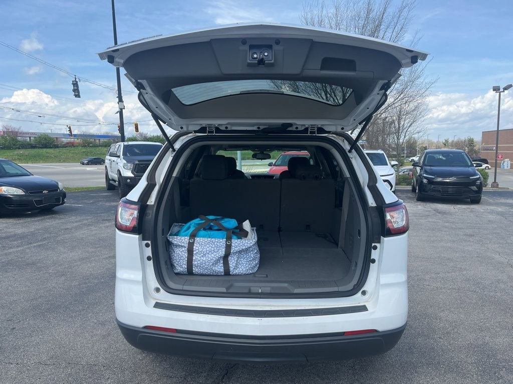 2017 Chevrolet Traverse LS