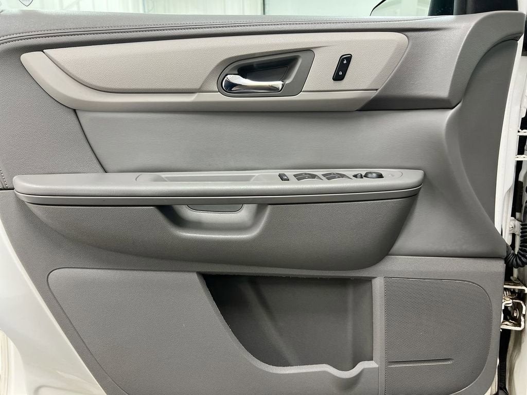 2015 Chevrolet Traverse LS