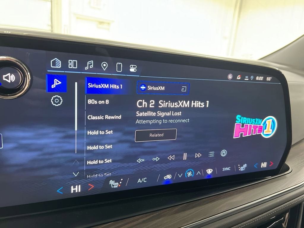 2025 Chevrolet Suburban LT