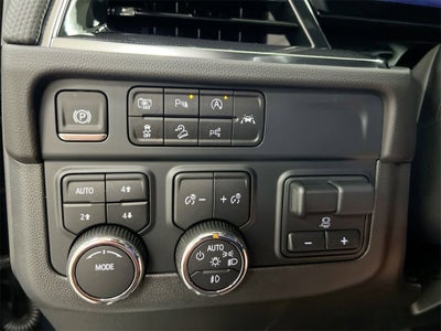 2025 Chevrolet Suburban RST