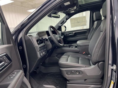 2025 Chevrolet Suburban RST