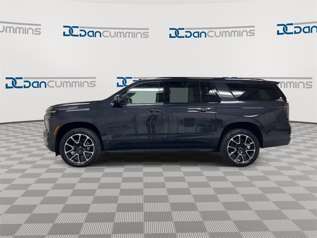 2025 Chevrolet Suburban RST