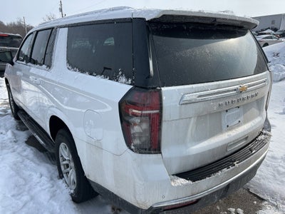 2024 Chevrolet Suburban LT