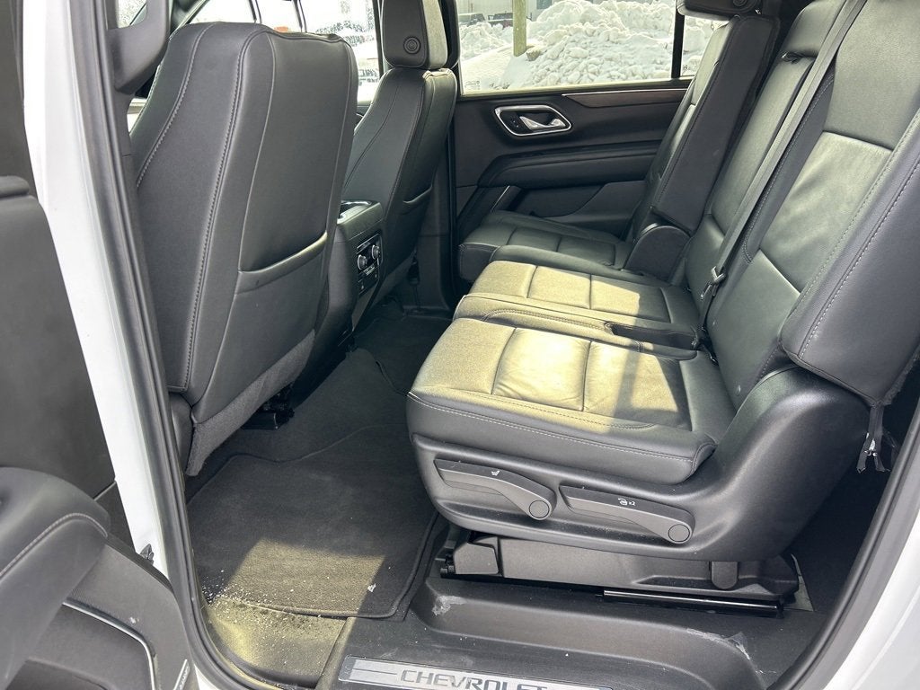 2024 Chevrolet Suburban LT