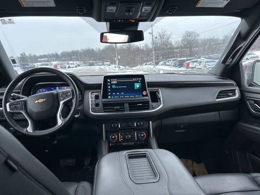 2024 Chevrolet Suburban LT