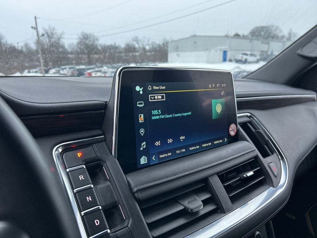 2024 Chevrolet Suburban LT