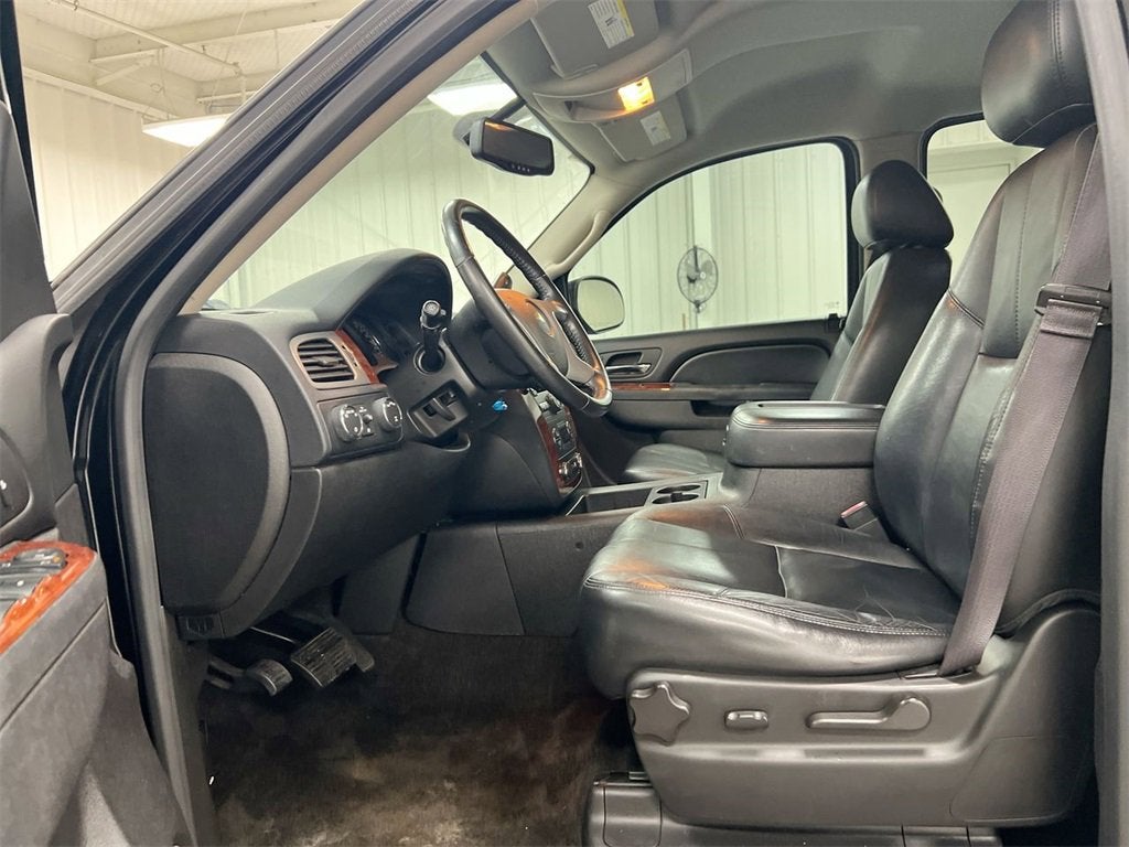 2014 Chevrolet Suburban LT