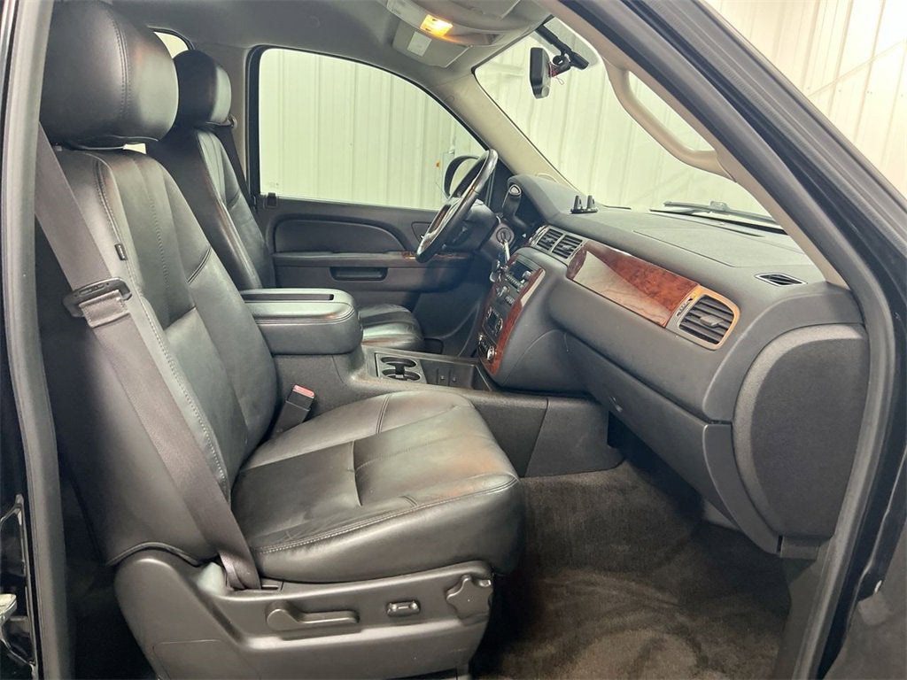 2014 Chevrolet Suburban LT