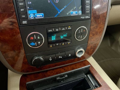 2011 Chevrolet Suburban LTZ