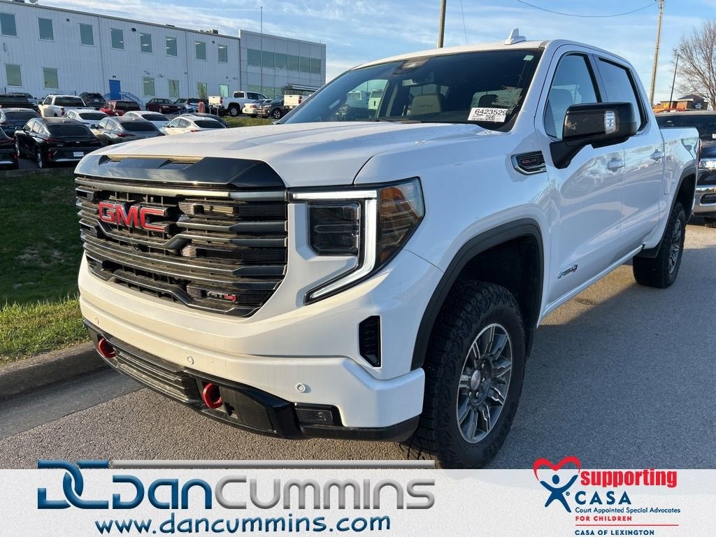 2025 GMC Sierra 1500 AT4