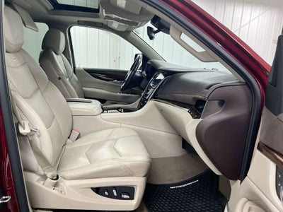 2016 Cadillac Escalade Luxury Collection