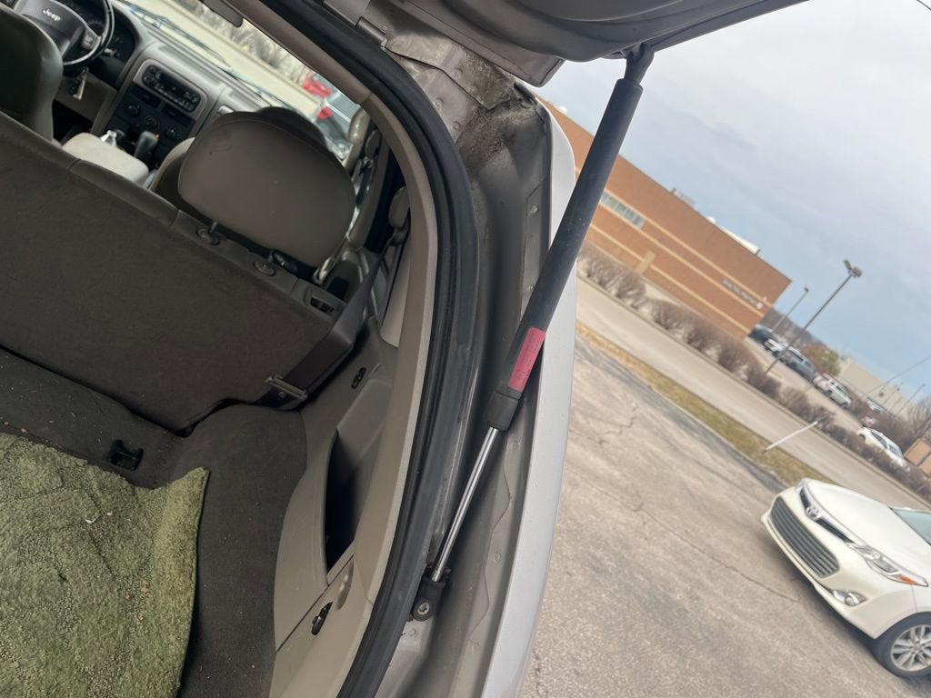 2002 Jeep Grand Cherokee Sport