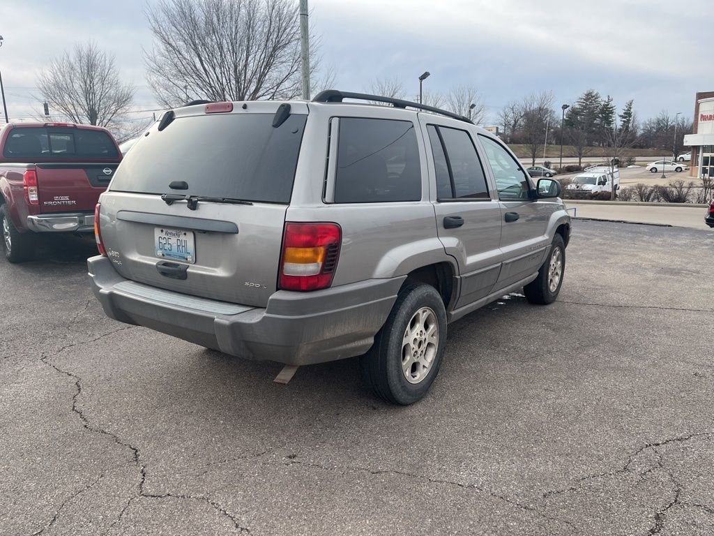 2002 Jeep Grand Cherokee Sport