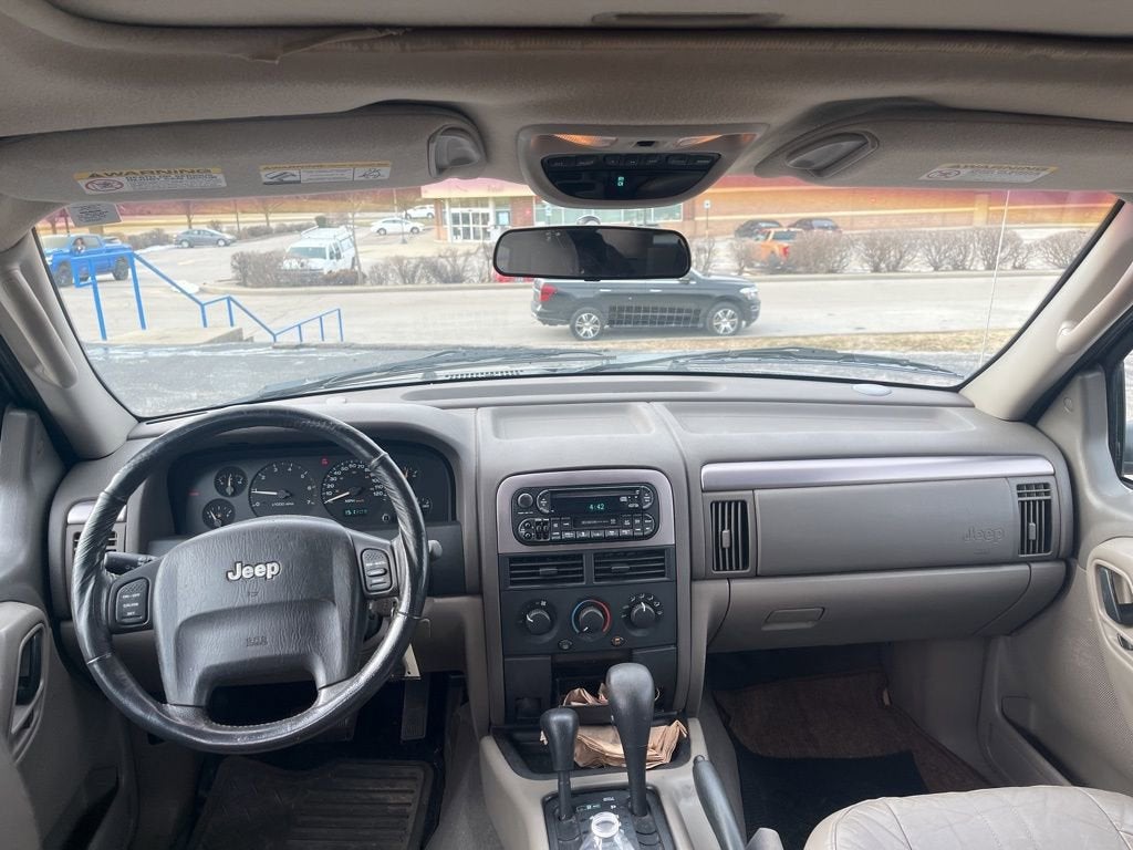 2002 Jeep Grand Cherokee Sport