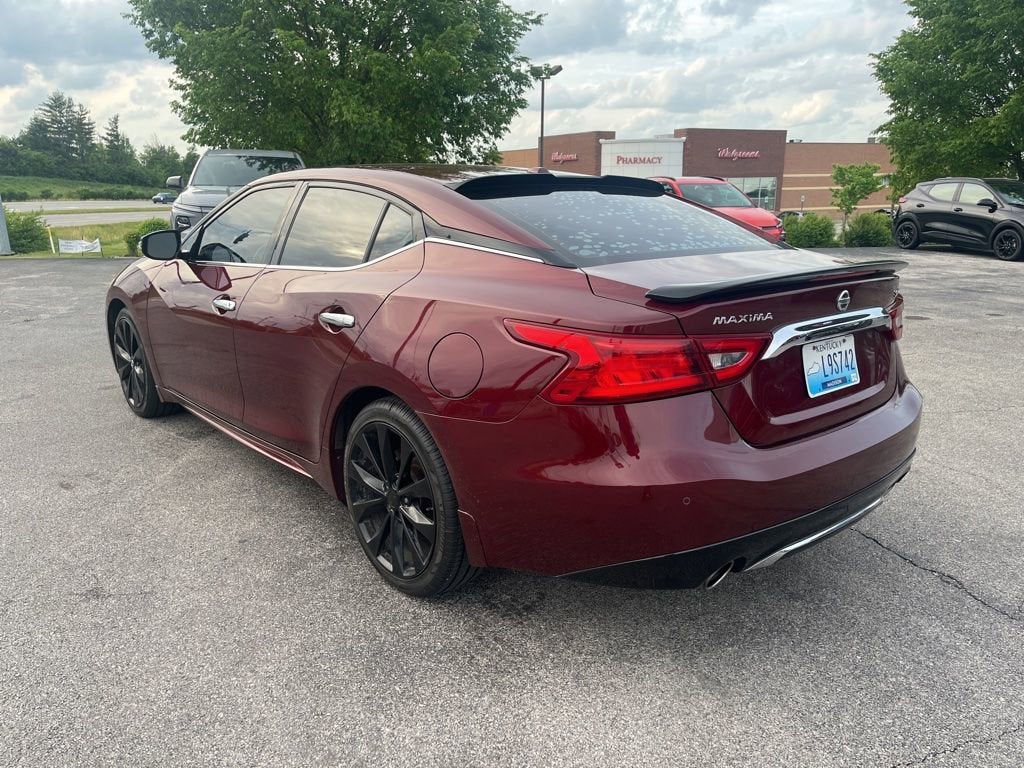 2017 Nissan Maxima SR