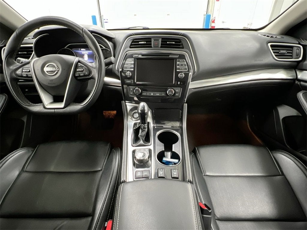 2023 Nissan Maxima SV