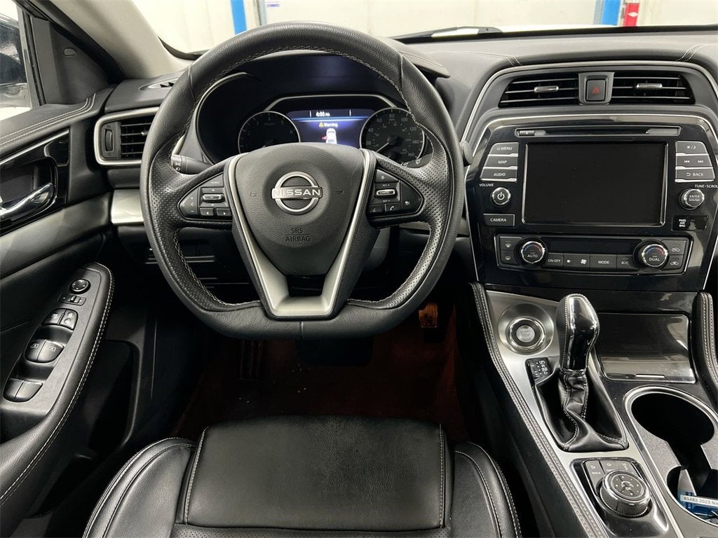 2023 Nissan Maxima SV