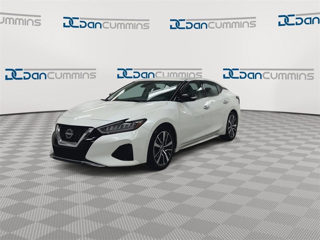 2023 Nissan Maxima SV