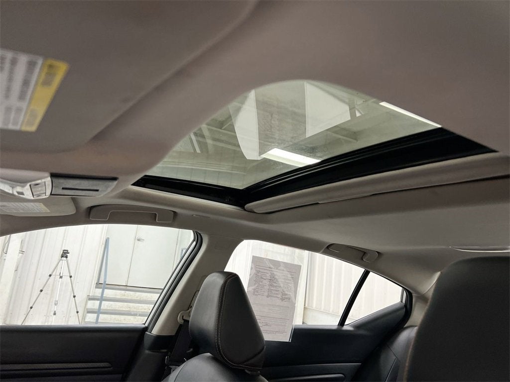 2020 Nissan Altima 2.0 SR