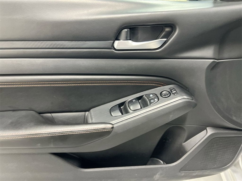 2020 Nissan Altima 2.0 SR