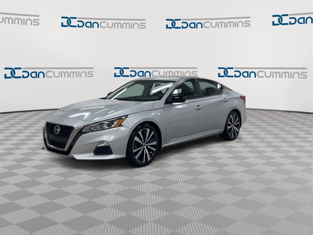 2020 Nissan Altima 2.0 SR