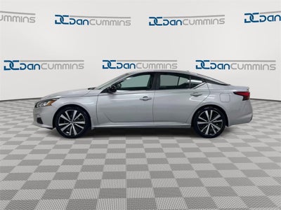 2020 Nissan Altima 2.0 SR
