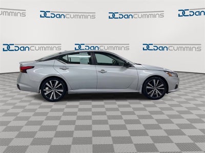 2020 Nissan Altima 2.0 SR