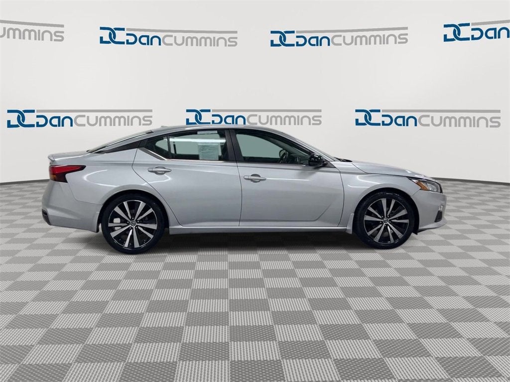 2020 Nissan Altima 2.0 SR