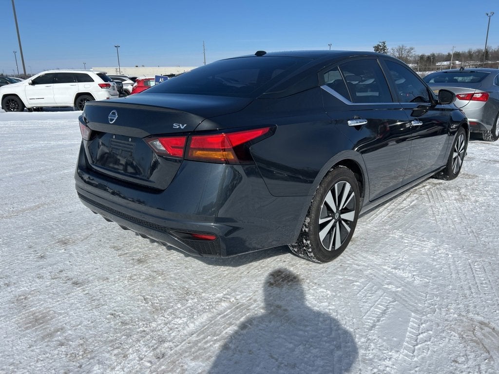 2022 Nissan Altima 2.5 SV