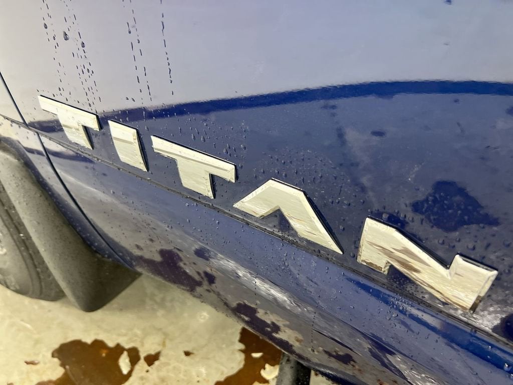 2024 Nissan Titan SV