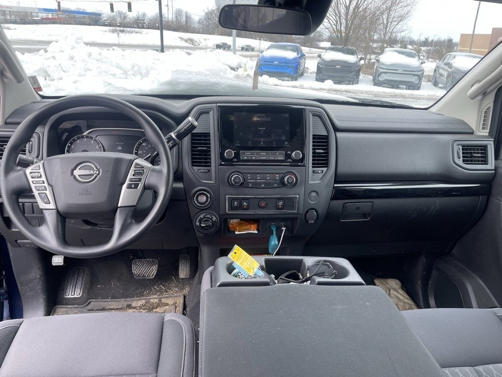 2024 Nissan Titan SV