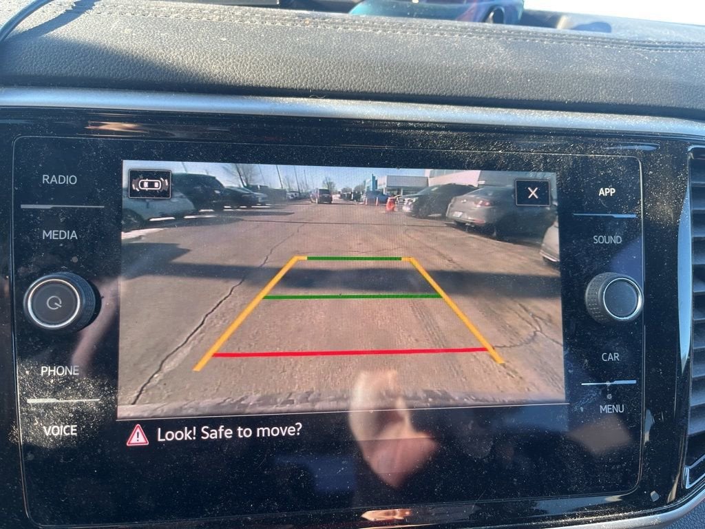 2023 Volkswagen Atlas Cross Sport 3.6L V6 SE w/Technology