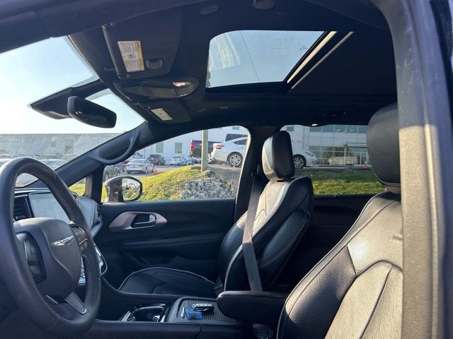 2025 Chrysler Pacifica Limited