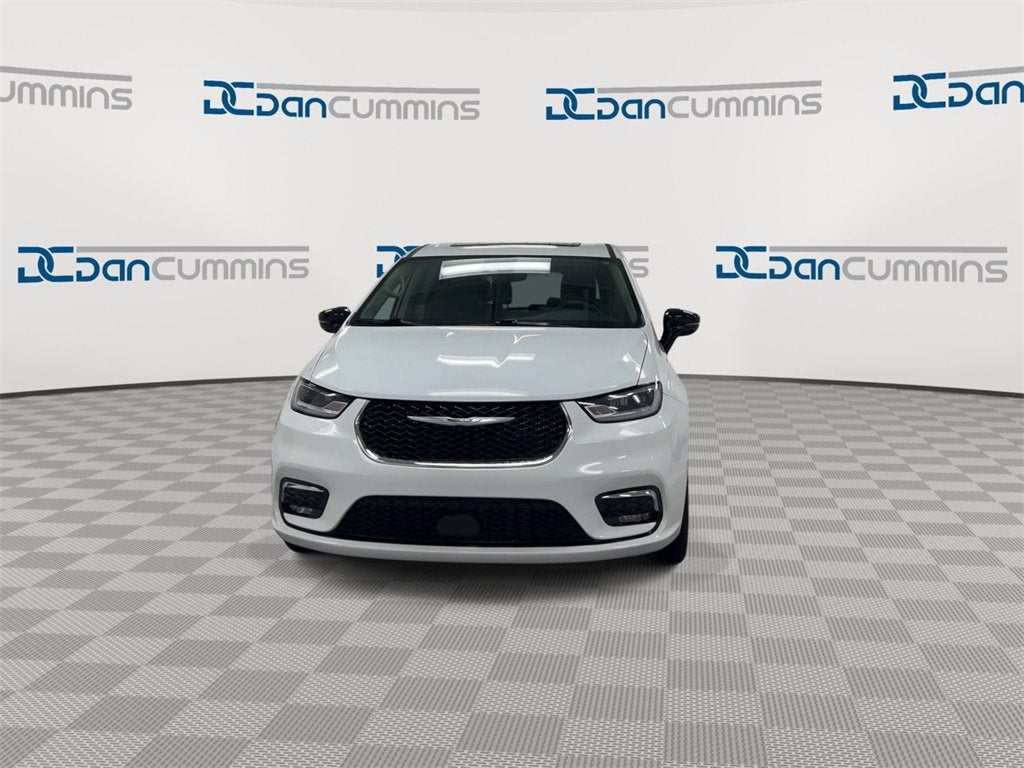 2024 Chrysler Pacifica Limited