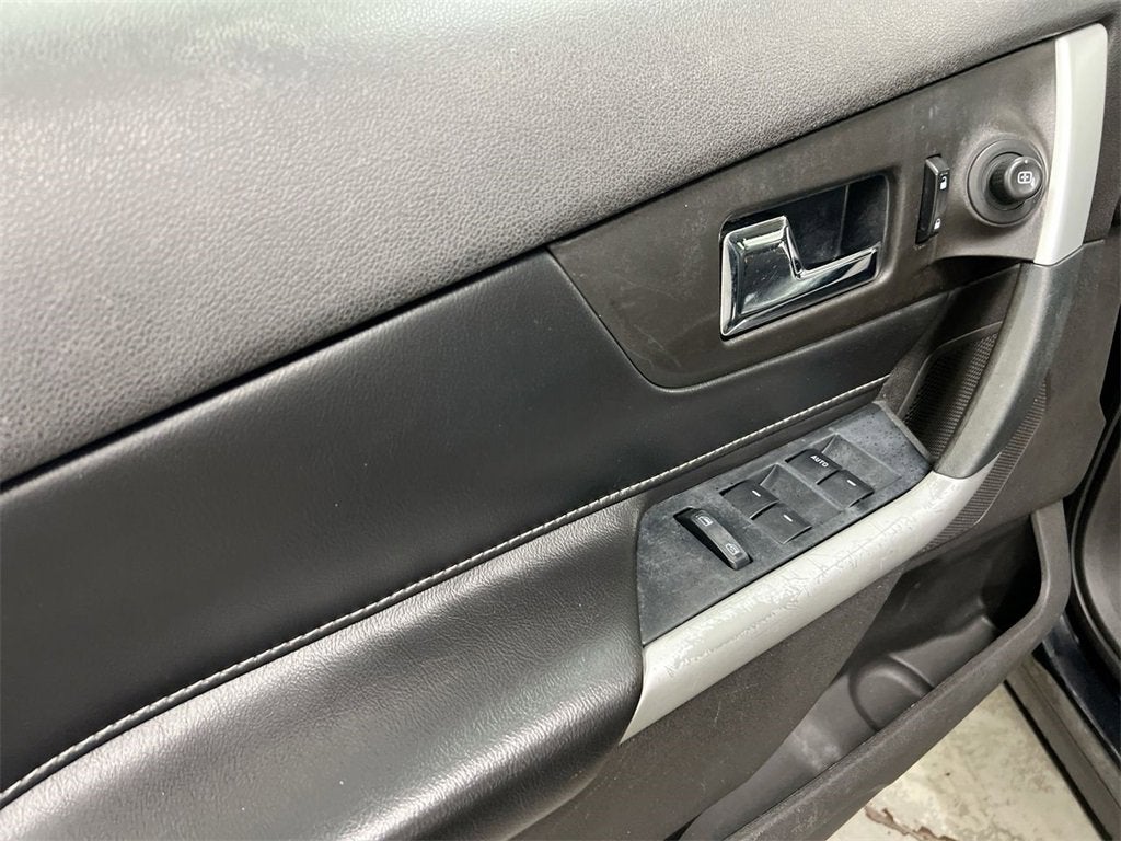 2011 Ford Edge SE