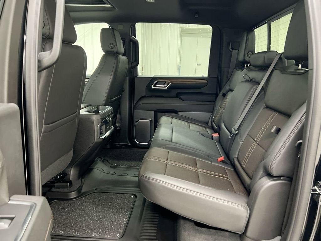 2024 Chevrolet Silverado 3500 HD High Country