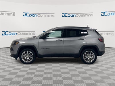 2023 Jeep Compass Latitude Lux