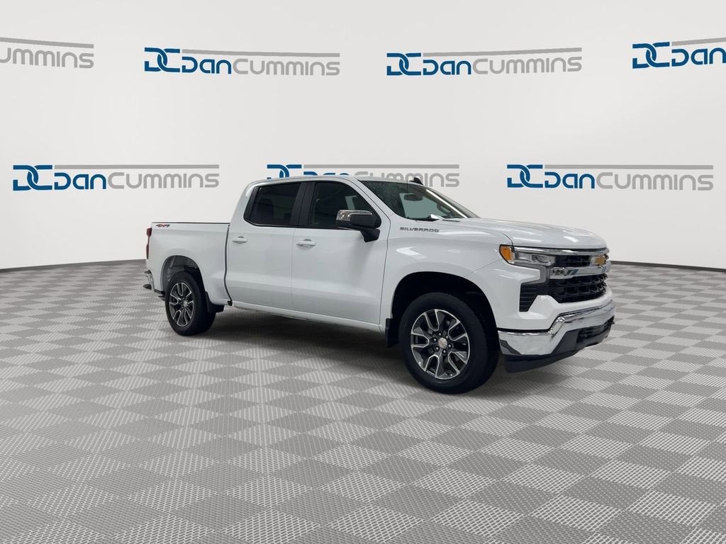 2025 Chevrolet Silverado 1500 LT (2FL)