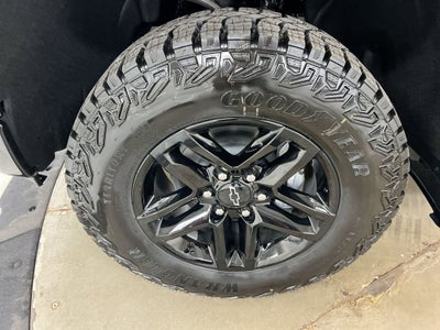 2024 Chevrolet Silverado 1500 Custom Trail Boss