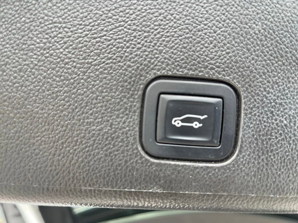 2013 Cadillac SRX Luxury Collection