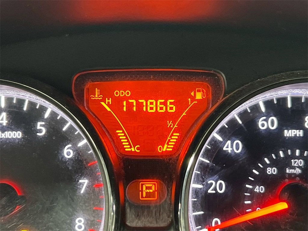 2013 Nissan Versa SV