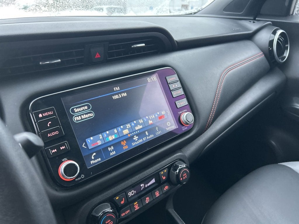 2023 Nissan Kicks SR