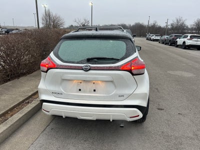 2023 Nissan Kicks SR