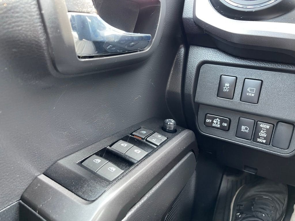 2023 Toyota Tacoma 4WD SR