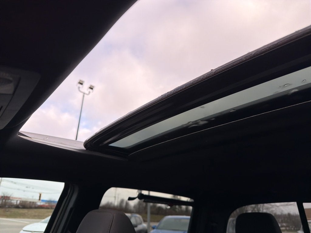 2016 Toyota Tacoma SR