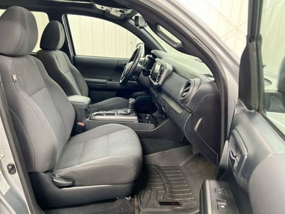 2016 Toyota Tacoma SR